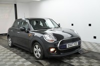 ** GREAT VALUE ** 2017 (67) Mini Hatch 1.5 Cooper D DIESEL 5 door hatchback