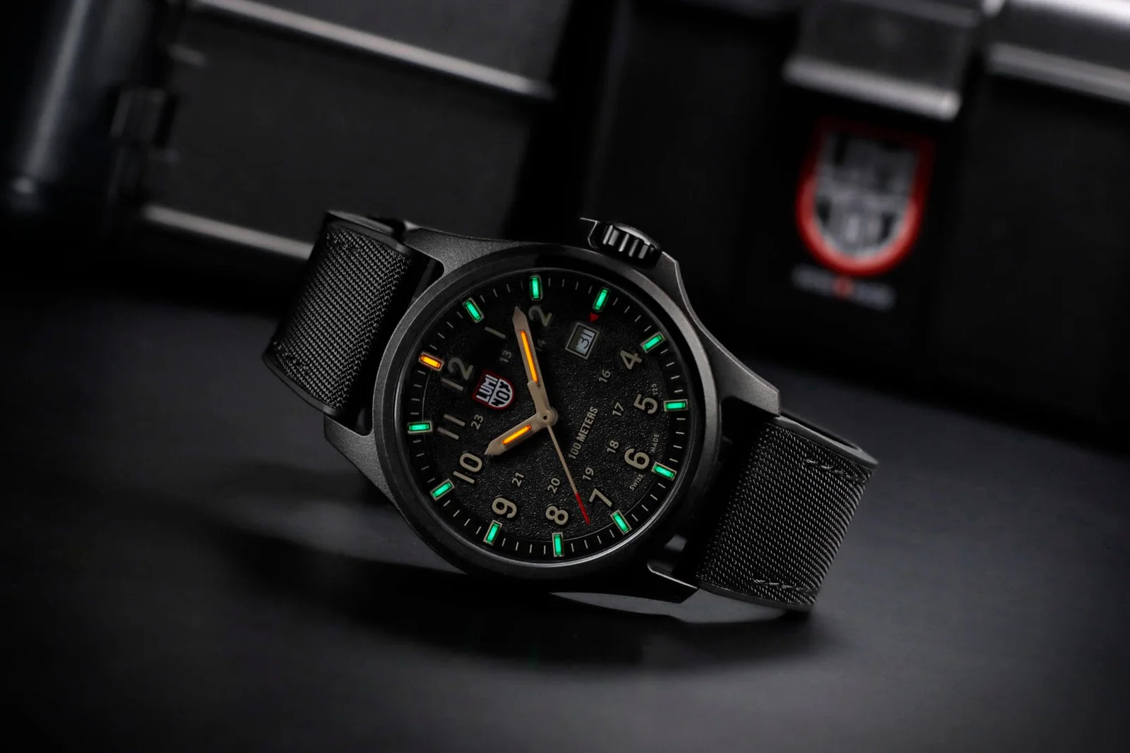 Pre-owned Luminox Atacama Field Watch Military Style Set Xl.1970.set 43mm Sapphire Glass