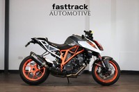 KTM 1290 SUPERDUKE R 2018 - 3000 MILES - 1 OWNER - AKRAPOVIC - TRACK & TECH PACK