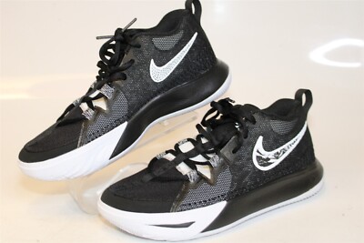 Nike Youth Kyrie Flytrap 6 NEW Boys Size 4 36 Black Basketball Shoes DQ8094-009
