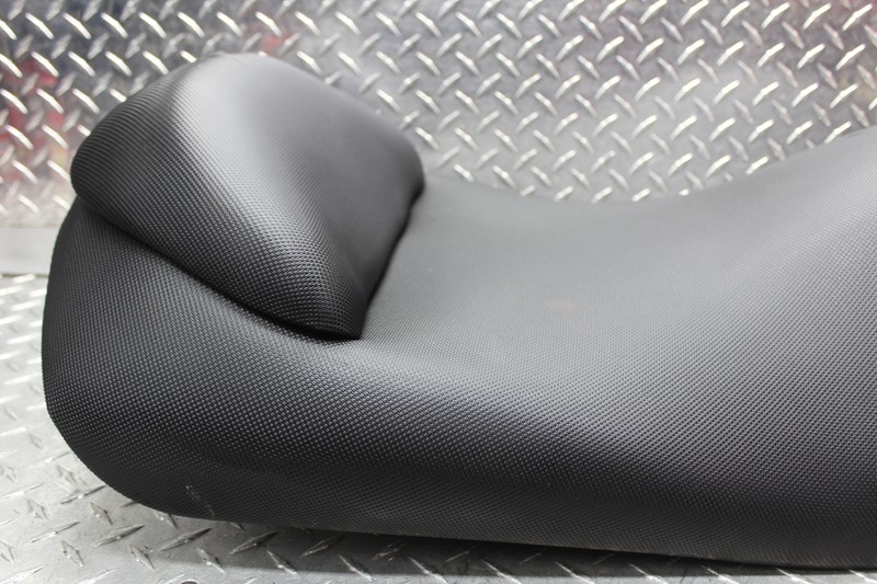 2007 YAMAHA MAJESTY 400 YP400 FRONT SEAT SADDLE | eBay