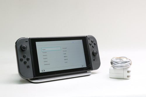 Nintendo Switch Nintendo Switch HAC-001 Nintendo Switch, HAC-001, 32GB w/ Gray Joy-Cons 45496882167