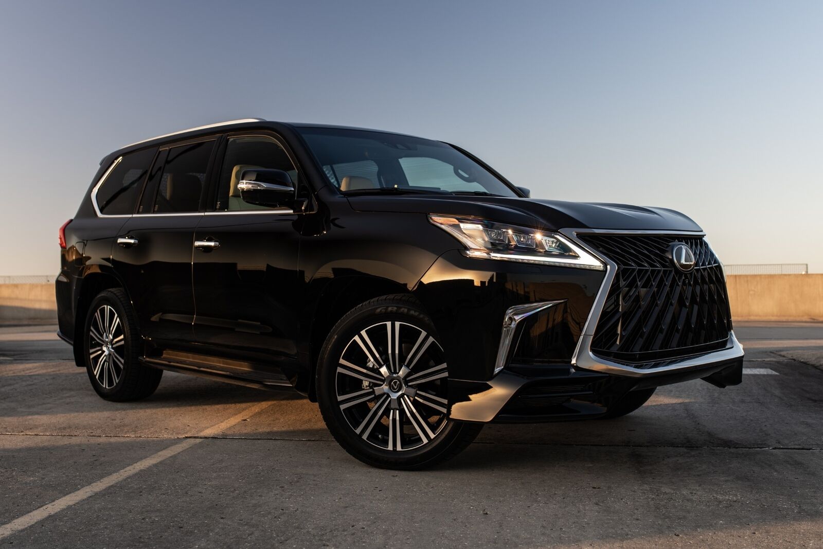 20 Lexus Lx 570 Lx570 Three 3rd Row Sport And Luxury Mark Lev 4wd Black 3