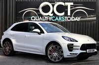 Porsche Macan Turbo 3.6 V6 *Pure White + Pano Roof + Air Susp +PASM + TV+ Chrono