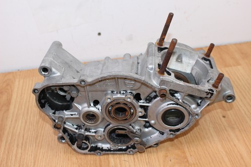 るかページ  80cm 1980 KAWASAKI KDX175 Engine Cases / Crankcase Motor Case | eBay
