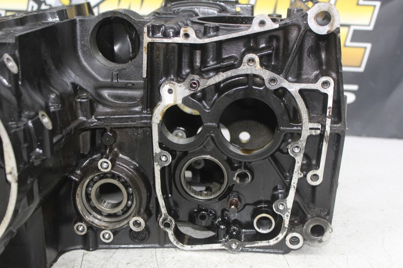 99-03 KAWASAKI ZEPHYR 750 ZR750C ENGINE MOTOR CRANKCASE CRANK
