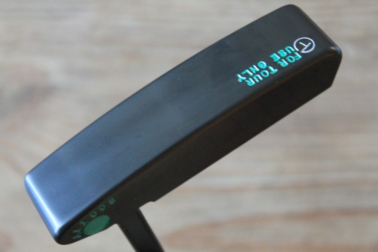 Scotty Cameron Newport 2 Timeless SSS Circle T Tour Putter Scotty Cameron Newport 2 Timeless SSS Circle T Tour Putter