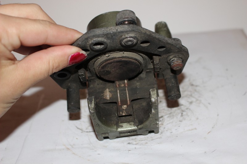 KAWASAKI ZX900 REAR BRAKE CALIPER (KBC138) | eBay