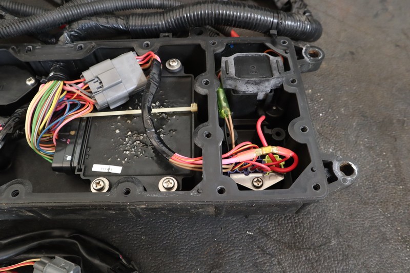 2006 YAMAHA WAVERUNNER FX FX1100 HO ELECTRICAL BOX COMPLETE