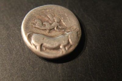 NEAPOLIS , CAMPANIA BULL W/ MAN FACE RIGHT DIDRACHM SILVER Ca 320 - 240BC GREECE