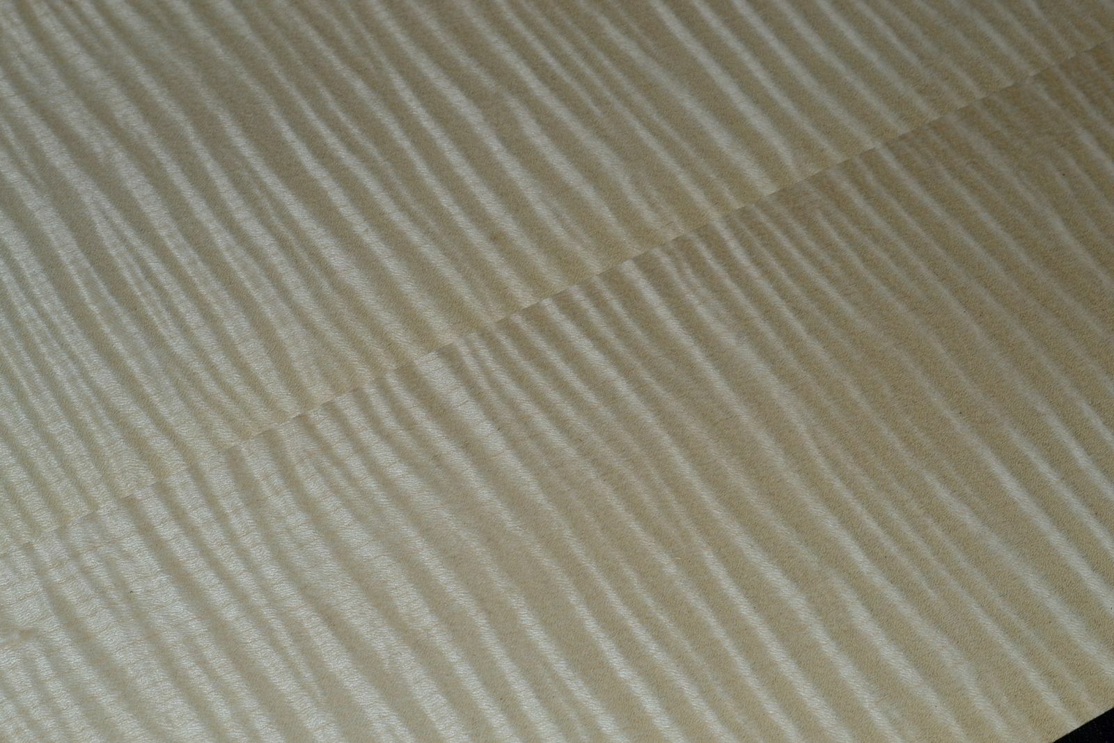 Curly Maple Wood Veneer Sheets 4.5 x 42 inches 1/42nd                   F8636-48