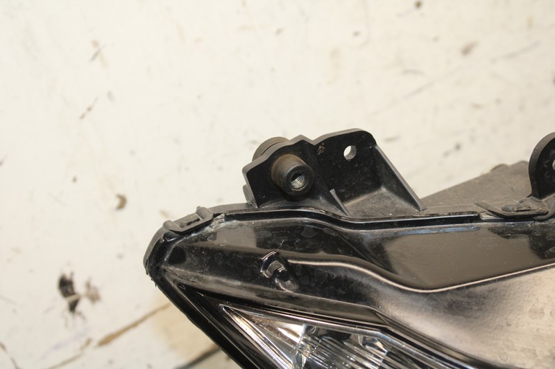 13-18 KAWASAKI NINJA ZX6R FRONT HEADLIGHT HEAD LIGHT LAMP
