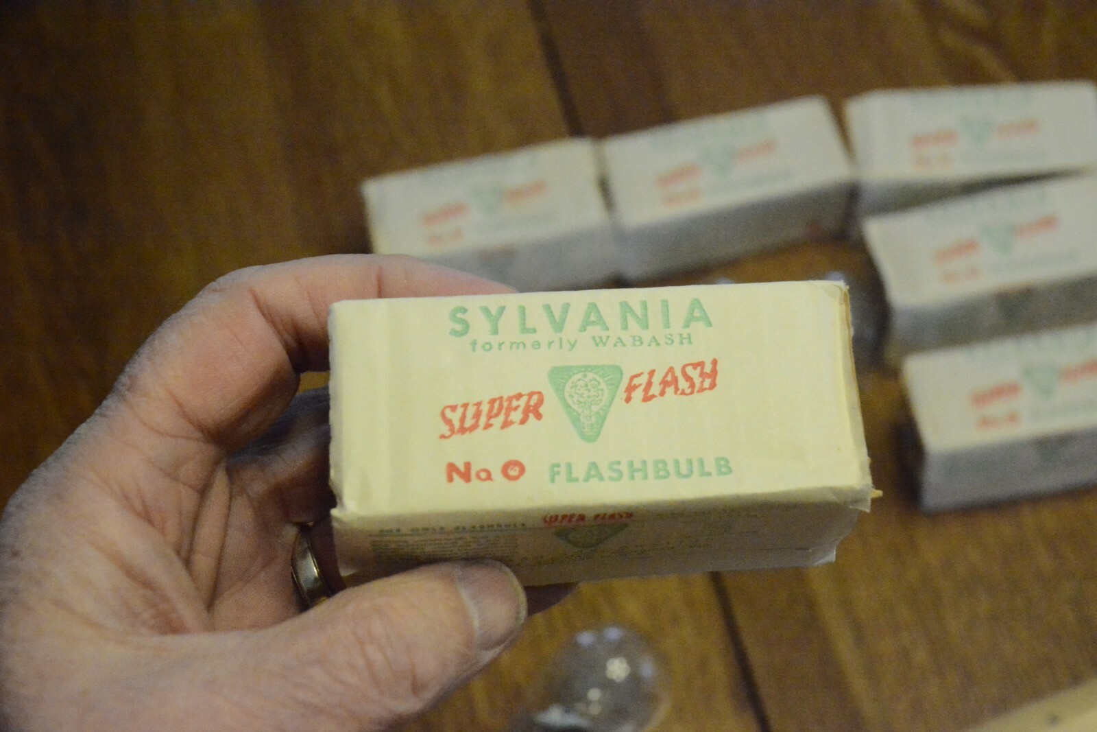 10 vintage Sylvania super flash FLASHBULB #0 camera flash bulb blue dot screw in