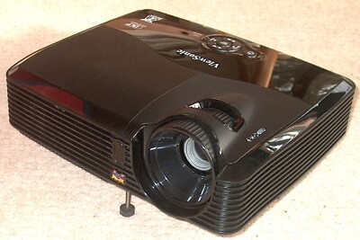 ViewSonic Projector  VS13868 / PJD5123 , Many Input Adapters - See Description