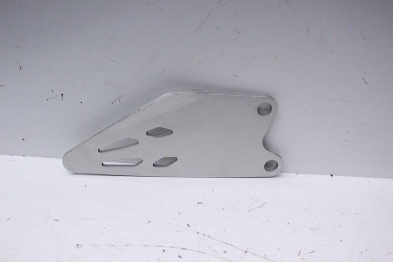 2021 2022 YAMAHA YZF-R7 RIGHT REARSET PLATE BEB-27446-00-00