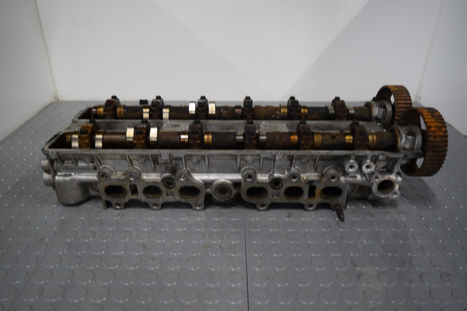 JDM Toyota 1JZ-GTE Non VVTI Cylinder Head 11111-88400 | 2.5L JDM Toyota 1JZ-GTE Non VVTI Cylinder Head 11111-88400 | 2.5L