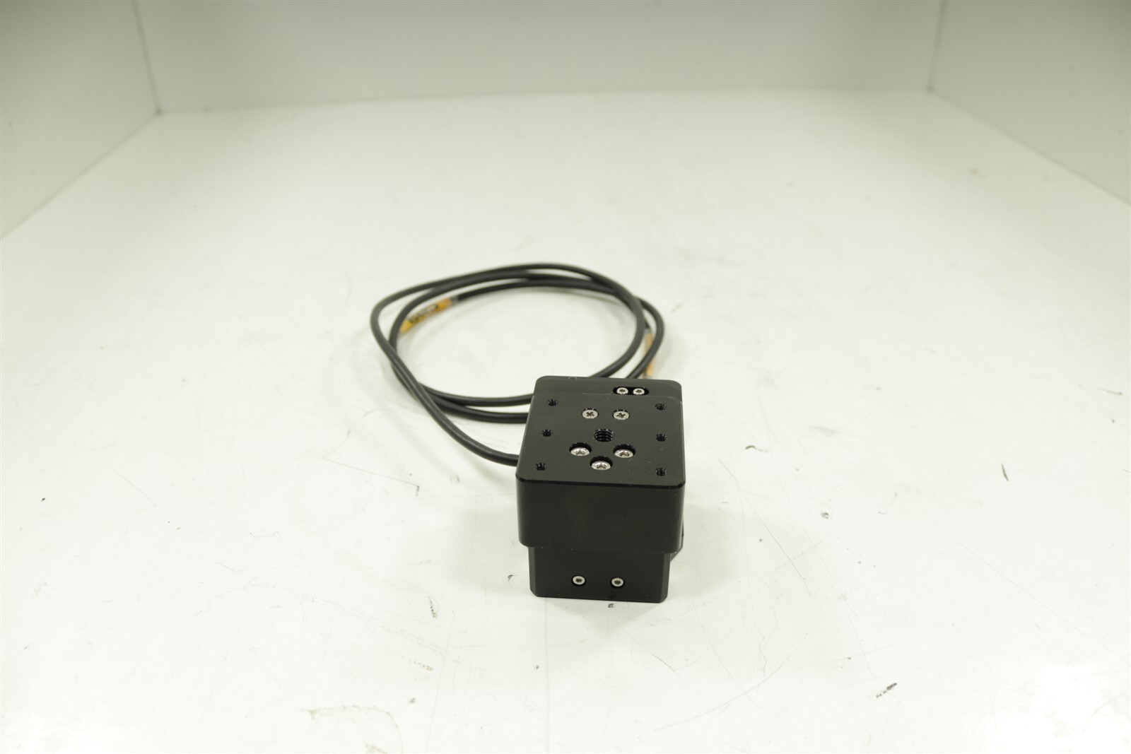 Standa 8MVT45-13-1 Vertical Precision Motorized Stage 