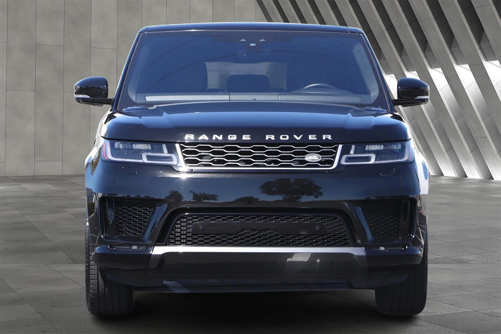 Land Rover Range Rover Sport Ligurian Black Metallic With 27,851 Miles