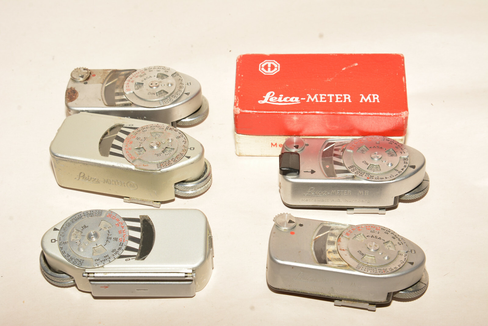 5 LEICA METERS. 4 FOR PARTS, NOT WORKING AND 1 MC METER WORKING.のeBay公認