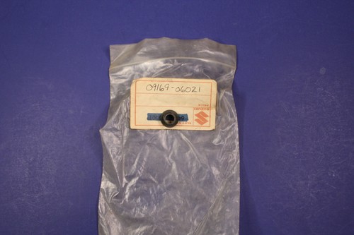 【Suzuki Shunsuke】 NOS SUZUKI Head Lamp Light Washer GN GS LT RM TS I 09169