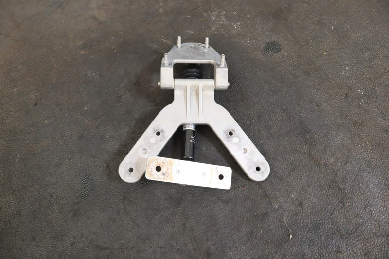 2006 YAMAHA WAVERUNNER FX FX1100 HO HOOD HINGE SHOCK STRUT 2006 YAMAHA WAVERUNNER FX FX1100 HO HOOD HINGE SHOCK STRUT