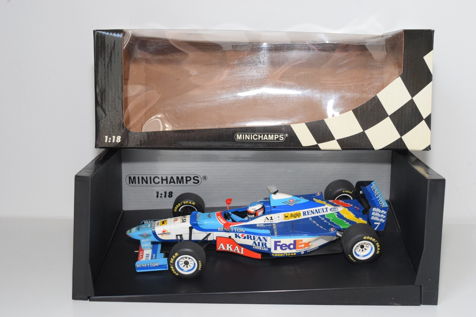 MINICHAMPS 1/18 ベネトン B197 Benetton B197 Benetton Renault B197 Jean Alesi #7 1997 1/18 Minichamps F1