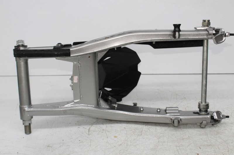 24 KAWASAKI NINJA ZX4RR REAR SWINGARM BACK SUSPENSION SWING