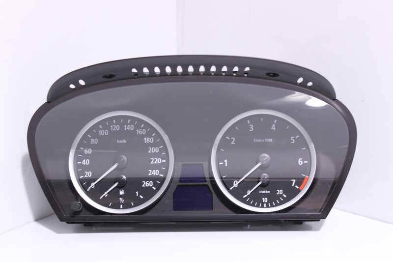 Tacho Kombiinstrument 6983145 Bmw E60/E61  525i  141 Kw / 192 Ps