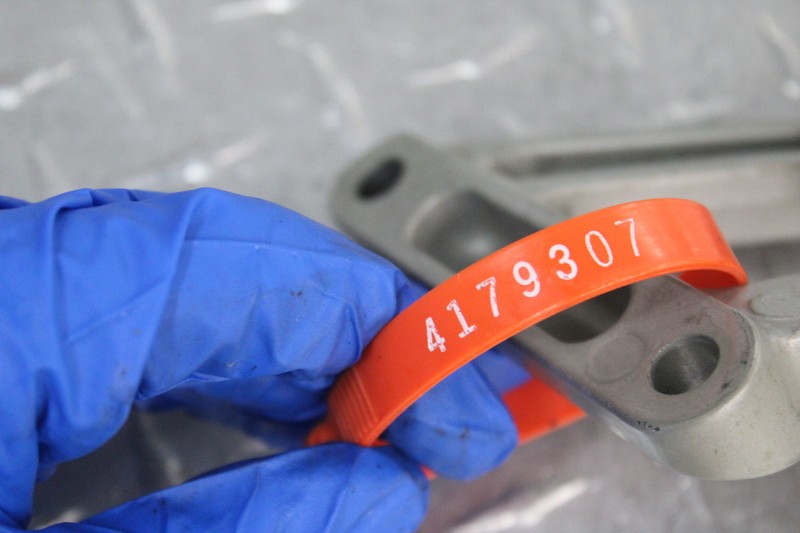 1993 KAWASAKI NINJA ZX6 ZX600E LEFT REAR BACK PASSENGER PEG | eBay