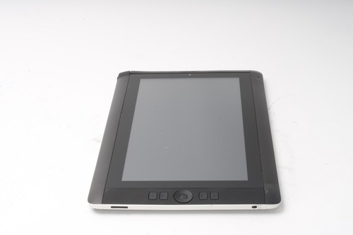 【良品】Wacom Cintiq Companionペンタブ DTH-W1300 Cintiq Companion ｜ワコムタブレットサイト｜Wacom