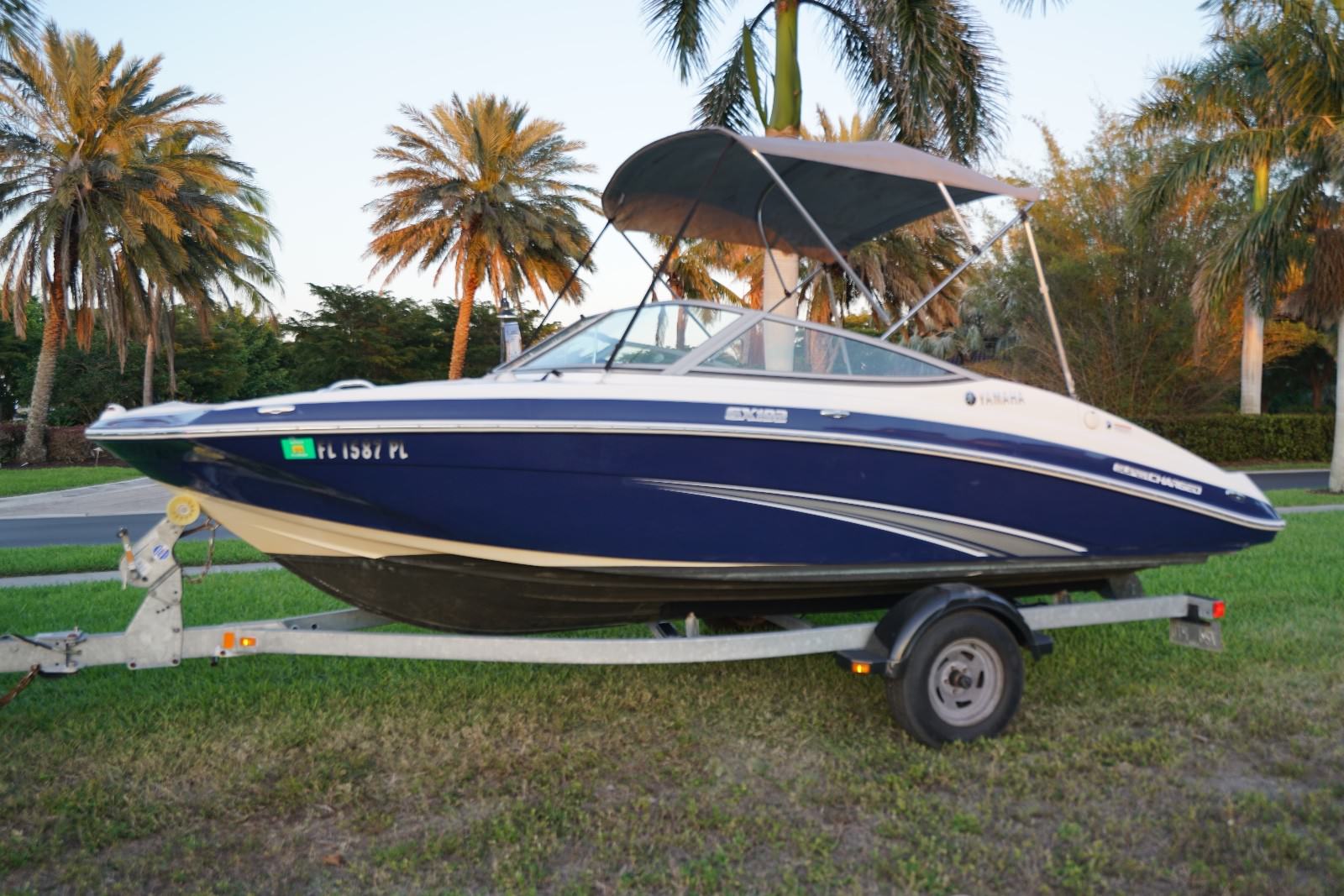 Yamaha SX 192 JET BOAT wake SEADOO sea doo SEA RAY bowrider BOW chaparral SKI