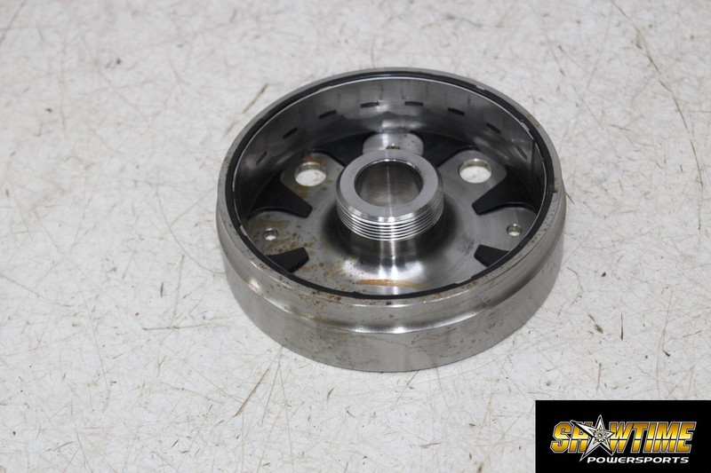 専用ペイジ 19-25 KAWASAKI NINJA ZX6R ENGINE MOTOR FLYWHEEL FLY WHEEL MAGNETO