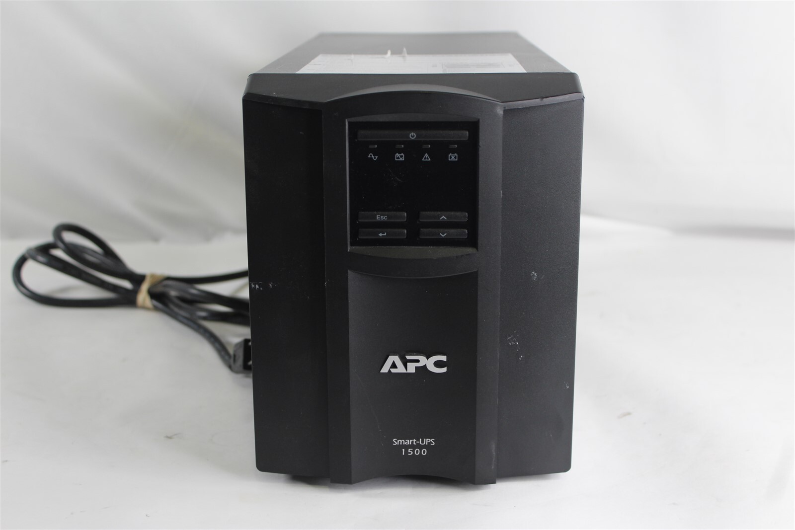 APC SMT1500 Smart-UPS 1500 120V 8 Outlet Uninterruptable Power Supply