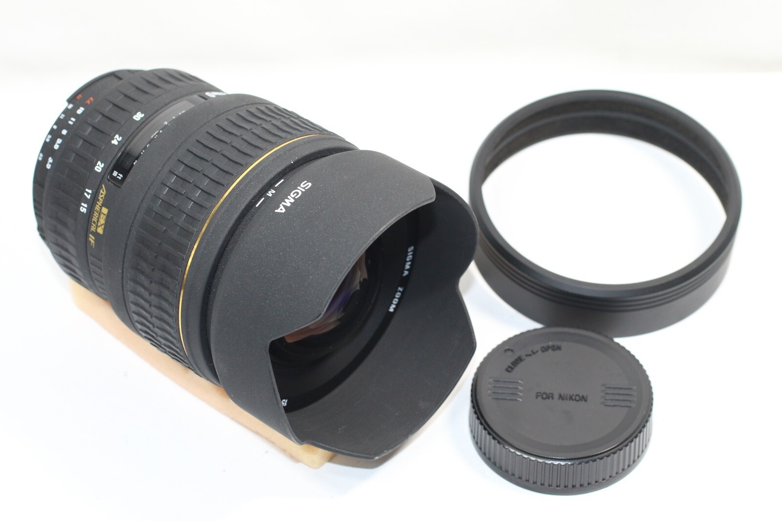 Sigma 15-30mm F/3.5-4.5 D EX DG ASPHERICAL Zoom AF Lens for