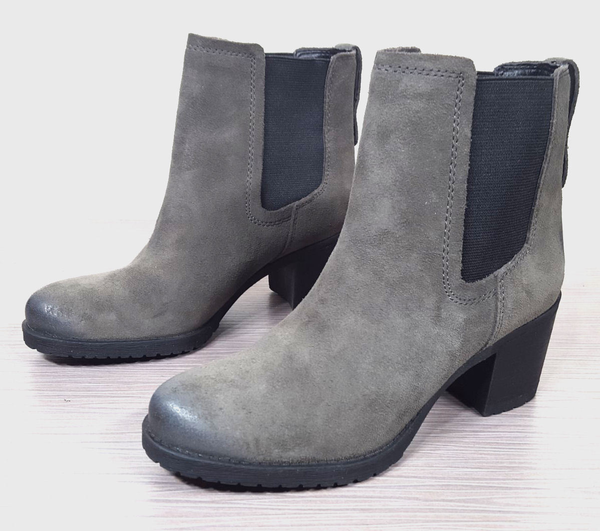 Sam Edelman 'Hanley' Chelsea Boot Grey Suede Womens Size 5