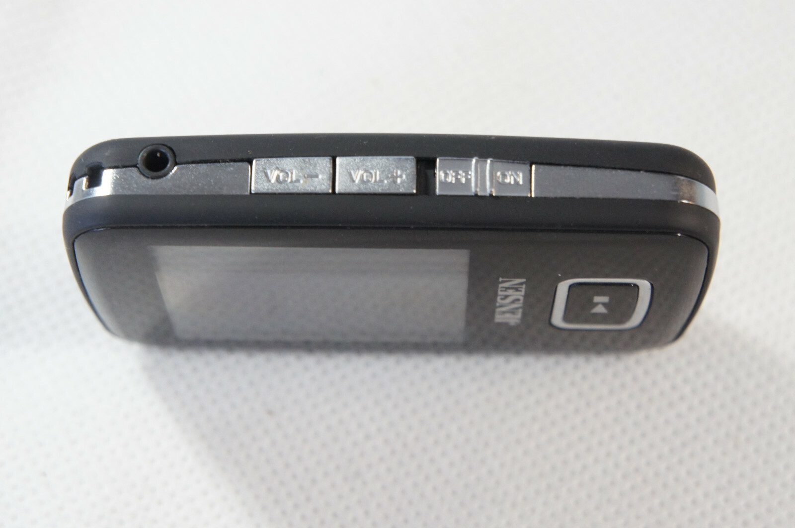 Jensen SMPV-2GBUB Portable Digital Media Player -- Black