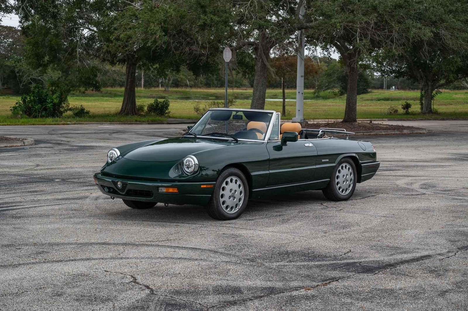 1991 Alfa Romeo Spider SPECIAL COLOR GREEN Veloce Green