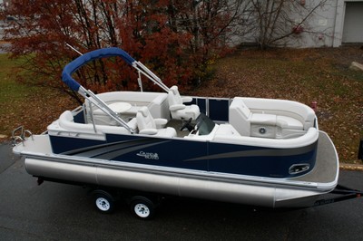 Stay safe-Were open-New 24 ft Quad Lounge with 115 and trailer
