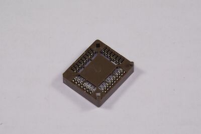 540-99-032-17-400200 Mill-Max Compact PLCC Socket 32 Pos 1.27mm 0.050'' Pitch SMT