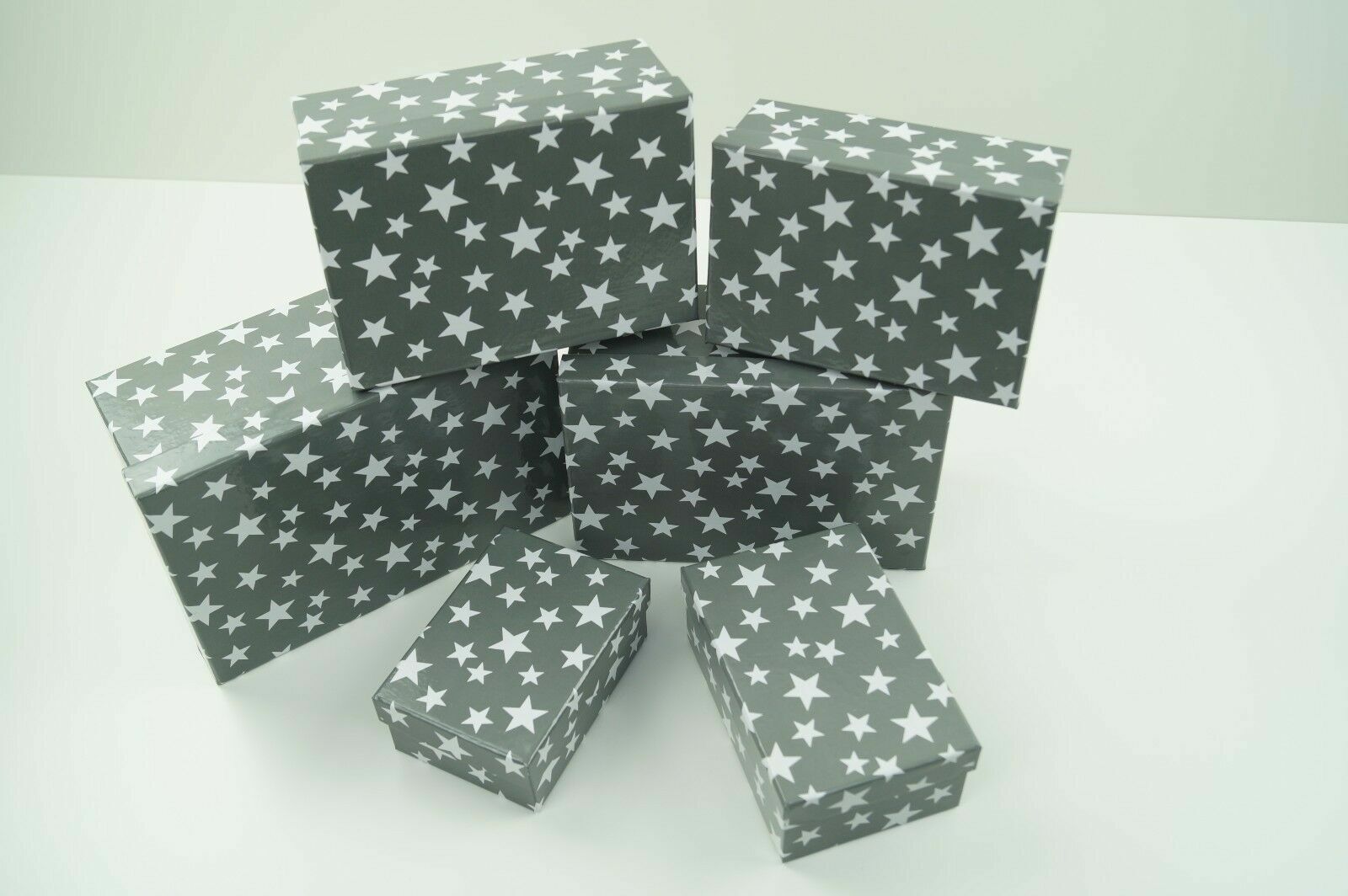 6 Stück Boxen Geschenk Stern Weiß