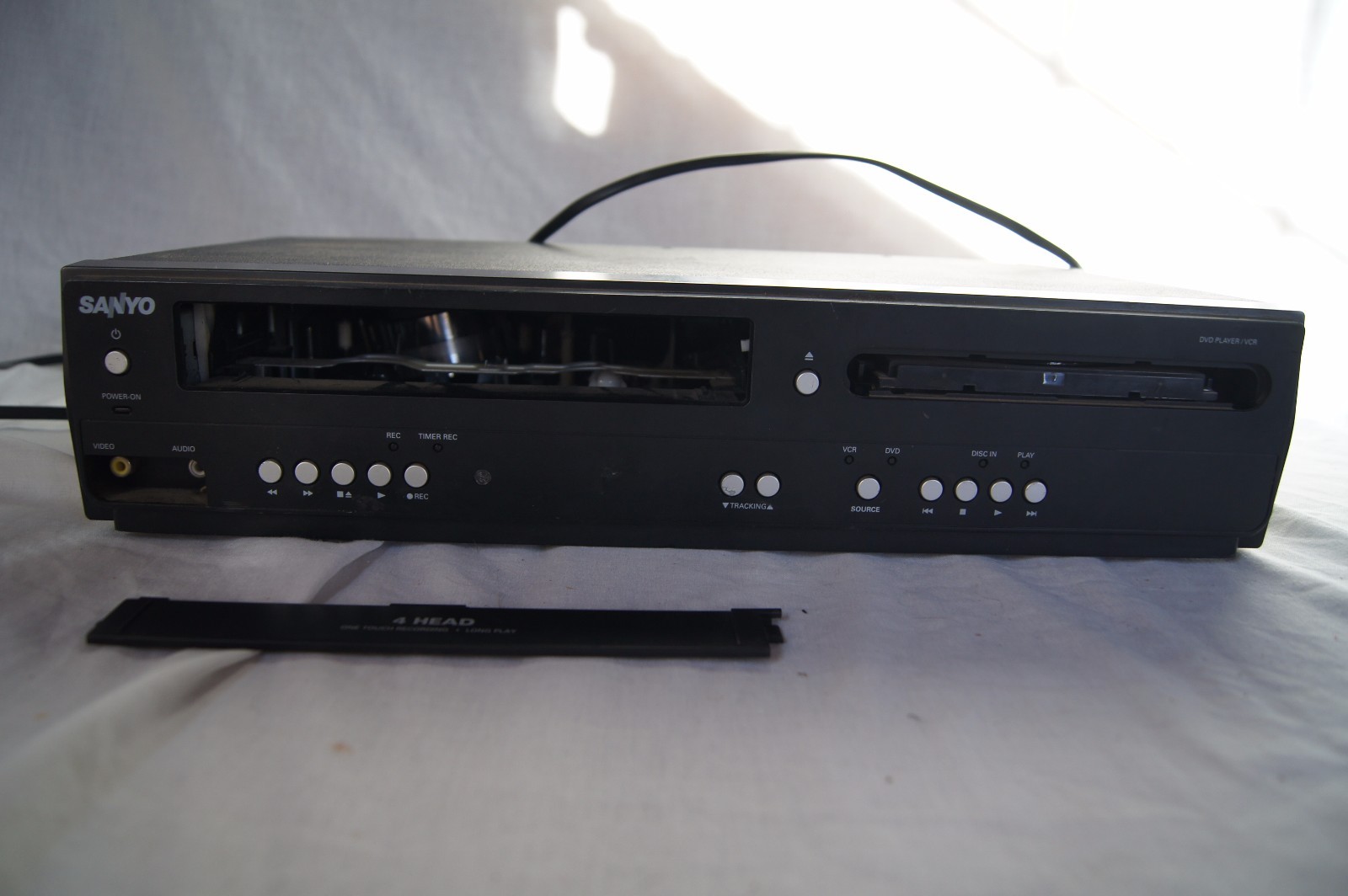 Sanyo RFWZV475F DVD Recorder VCR Combo 2 Way Recording FOR PARTS AS IS