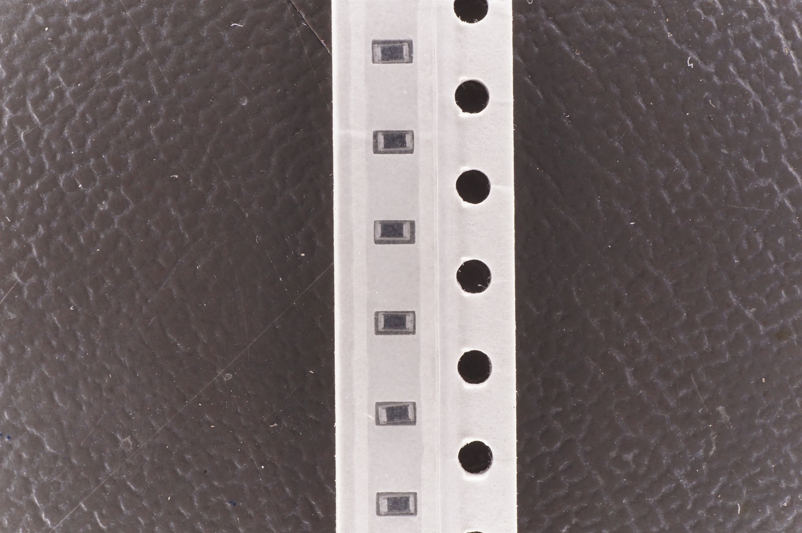 NATIONAL製レジスター Amazon.com: Gates 6949 POWERATED Belt : Automotive