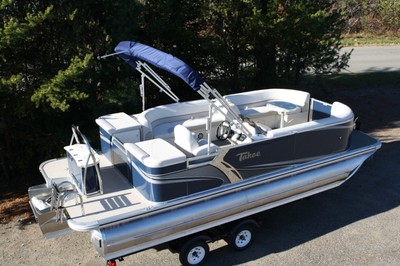 New 22 Ft Tahoe LTZ Tritoon