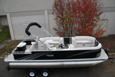 New 24 TMLTZ rear fish Grand Island pontoon boat with 115 and trailer