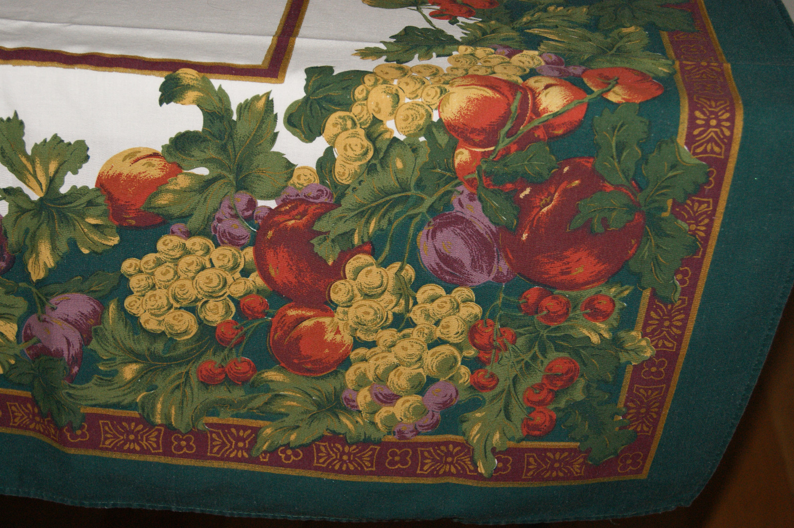 Beautiful Print Printed Oblong Tablecloth -  Autumn Fruit Design - 501/2