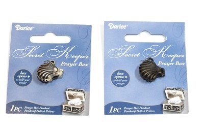 Darice Shell Charm Secret Keepers Prayer Box Pendant 2 Charms Jewelry Clam J4