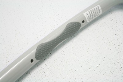 Safe-Er-Grp Bath Bar Ready-to-install shower safety bar Easy-release tabs  White