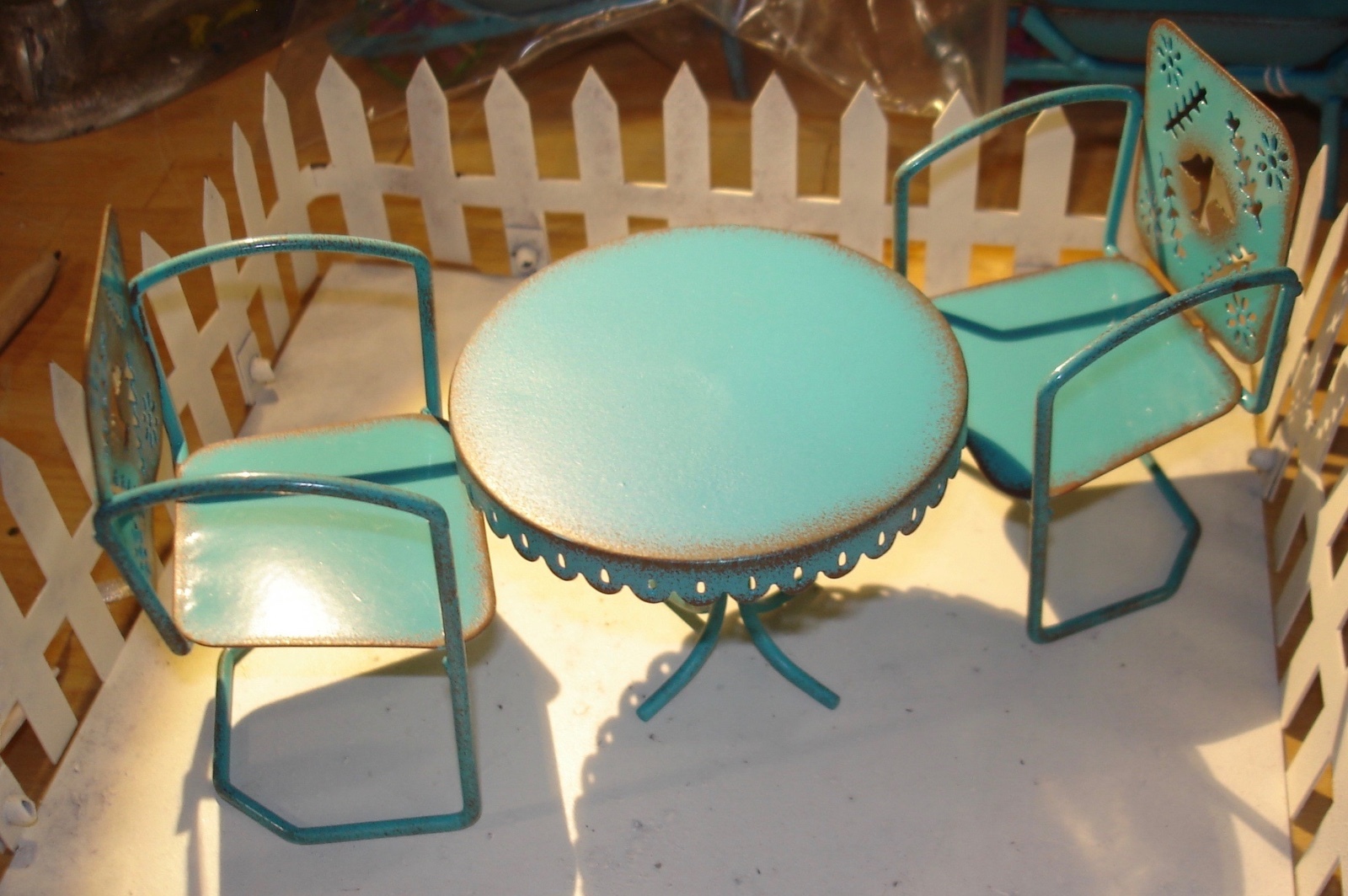 Miniature Fairy Garden Blue Retro Lawn Table & Chairs Gypsy by Genevieve Gail