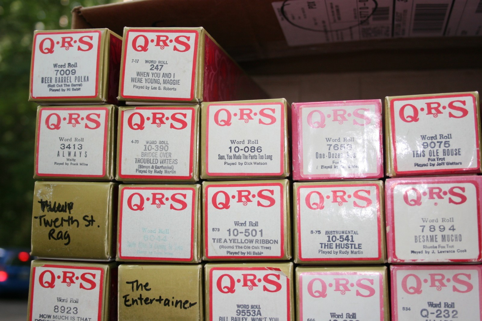 K-Newer Lot QRS Piano Rolls Orig assortment