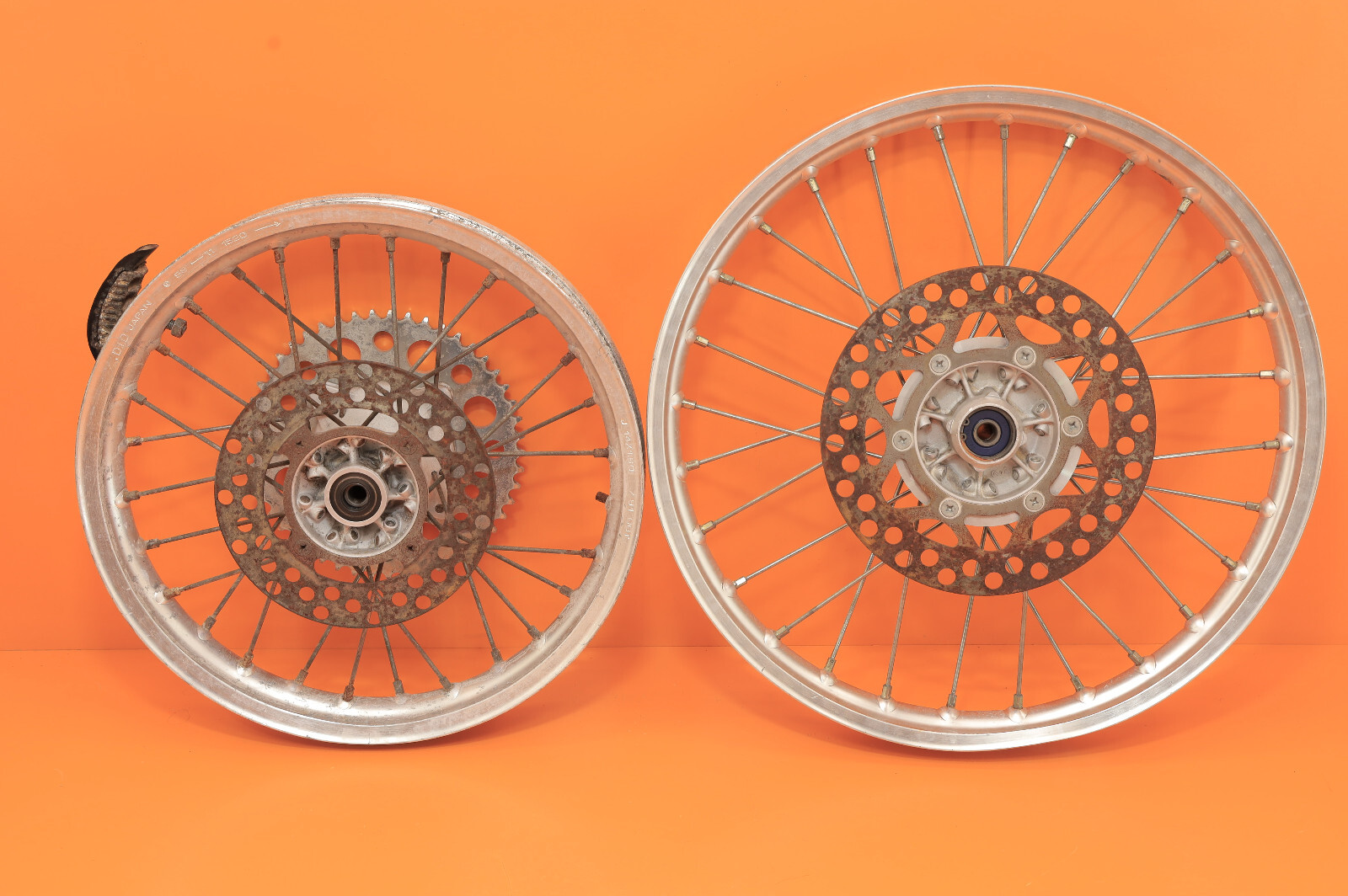 ⭐️K⭐️ No.80 KAWASAKI KDX80 1980-1983 F & R ALUMINIUM RED WHEEL RIM SET